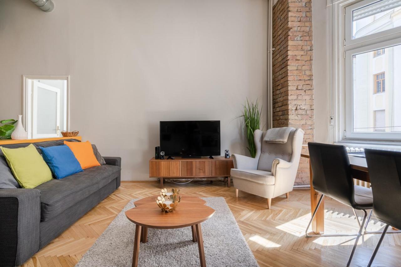 W24- Boutique Apartments, Best Location. By Bqa Будапеща Екстериор снимка